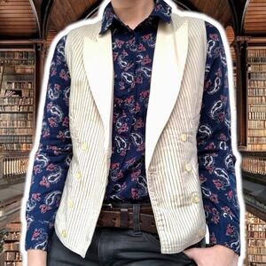 Artisan NY Navy Button Down with Scarlet and Cream Paisley Print, Size S